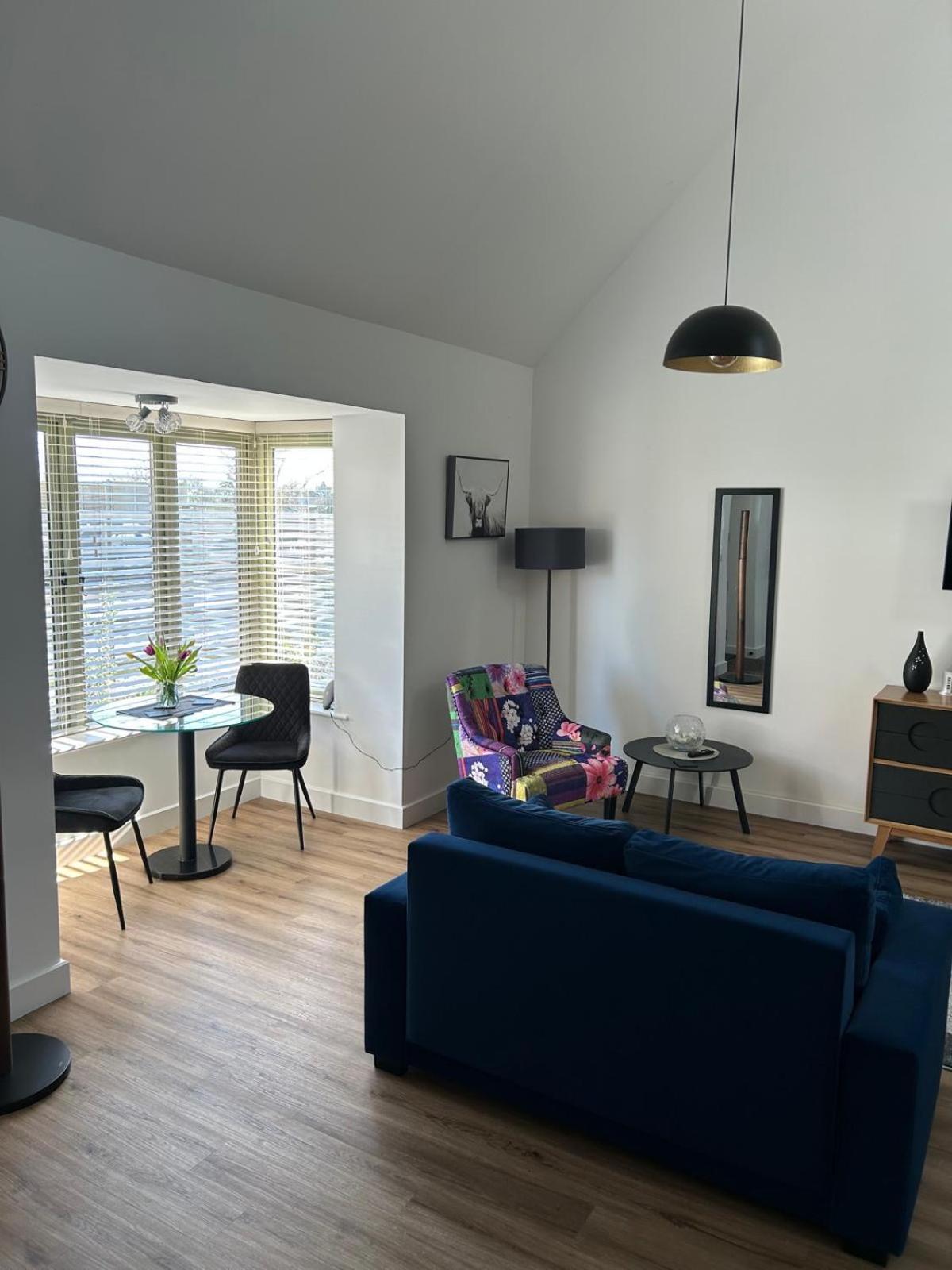 Blundens Kellingley Apartment Chichester Exterior photo
